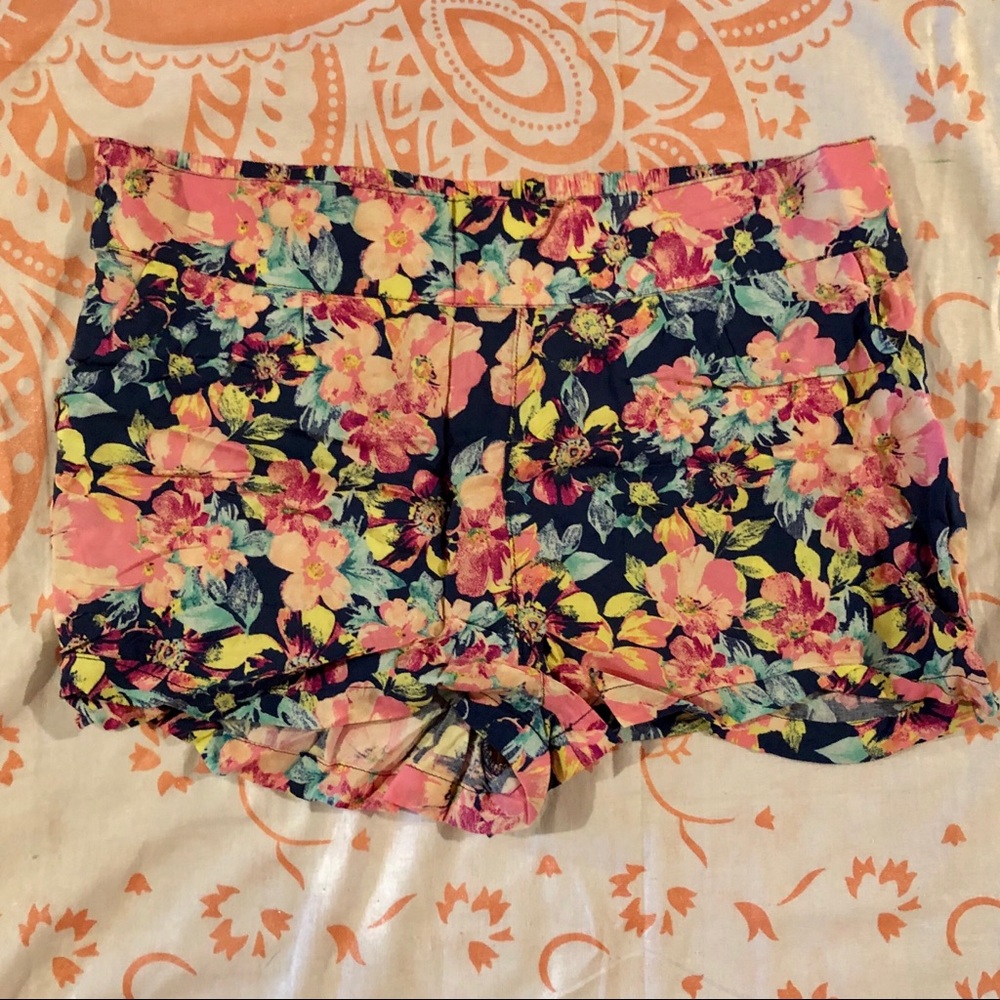 🔥3/$20🔥Kirra🌟 Flowy Shorts
